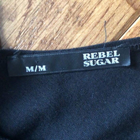 black dress - Picture 3 of 3